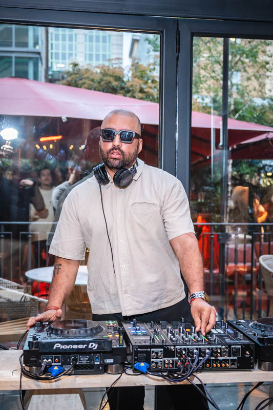 Devonshire Grove &mdash; resident DJ